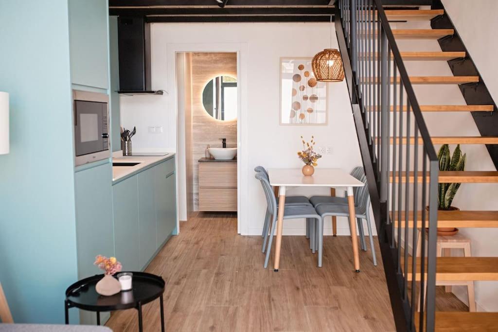 Apartament Lofts Plaza Orense A New And Close To The